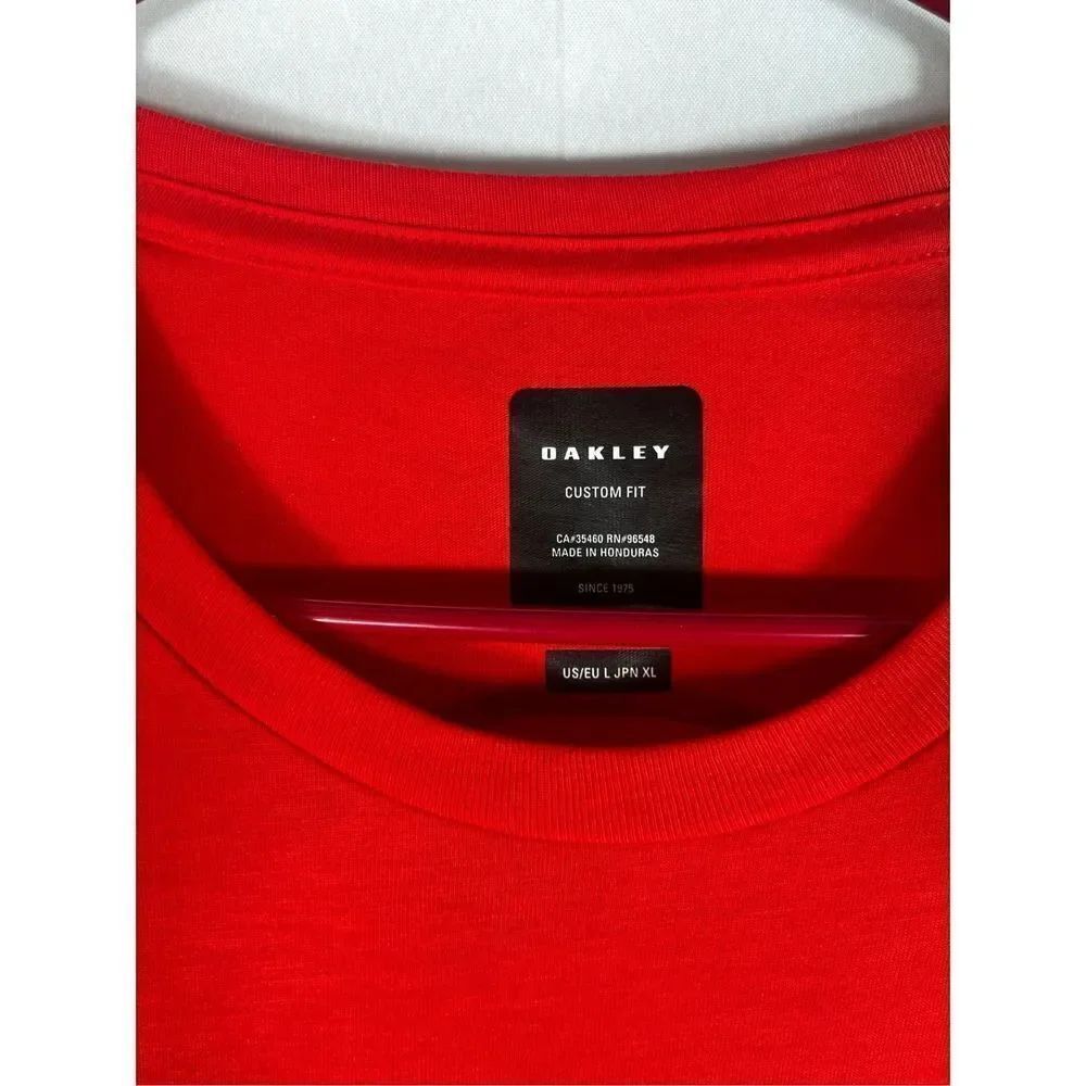 Oakley shirt - Picture 5 of 5